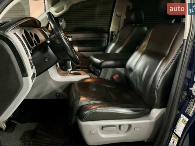 Синий Тойота Тундра, объемом двигателя 5.7 л и пробегом 198 тыс. км за 22000 $, фото 5 на Automoto.ua