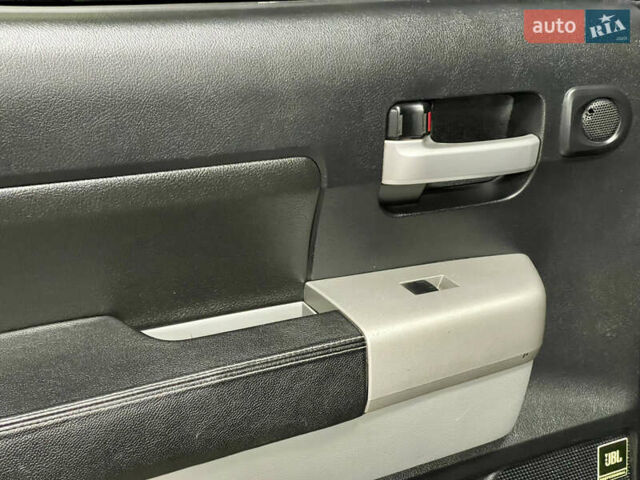 Тойота Тундра 2007 в Киеве на Automoto.ua Синий Тойота Тундра, объемом двигателя 5.7 л и пробегом 197 тыс. км за 24999 $, фото 20 на Automoto.ua