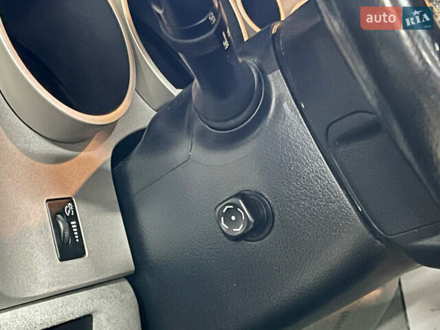 Тойота Тундра 2007 в Киеве на Automoto.ua Синий Тойота Тундра, объемом двигателя 5.7 л и пробегом 197 тыс. км за 24999 $, фото 16 на Automoto.ua