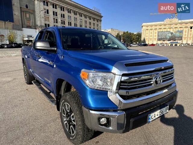 Синий Тойота Тундра, объемом двигателя 5.7 л и пробегом 222 тыс. км за 26500 $, фото 1 на Automoto.ua