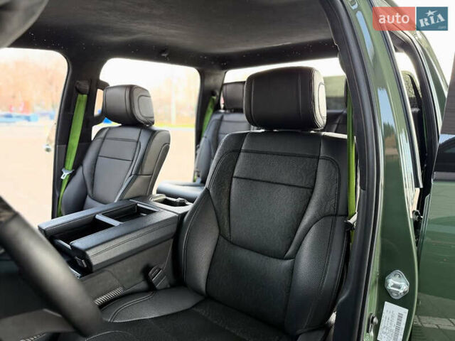 Зеленый Тойота Тундра, объемом двигателя 3.5 л и пробегом 63 тыс. км за 75000 $, фото 15 на Automoto.ua