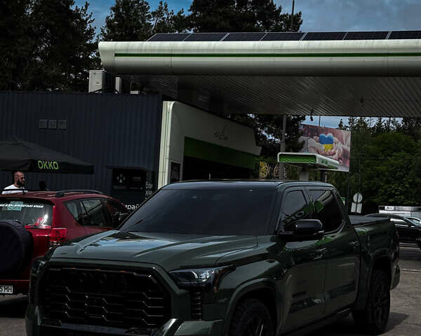 Зеленый Тойота Тундра, объемом двигателя 3.5 л и пробегом 63 тыс. км за 75000 $, фото 2 на Automoto.ua