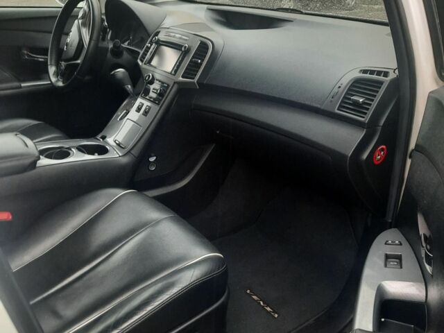 Белый Тойота Венза, объемом двигателя 2.7 л и пробегом 192 тыс. км за 16800 $, фото 7 на Automoto.ua