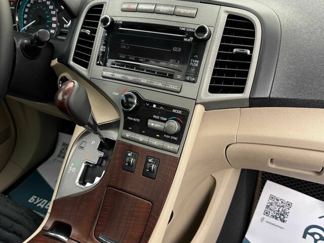 Білий Тойота Венза, об'ємом двигуна 2.7 л та пробігом 174 тис. км за 12500 $, фото 11 на Automoto.ua