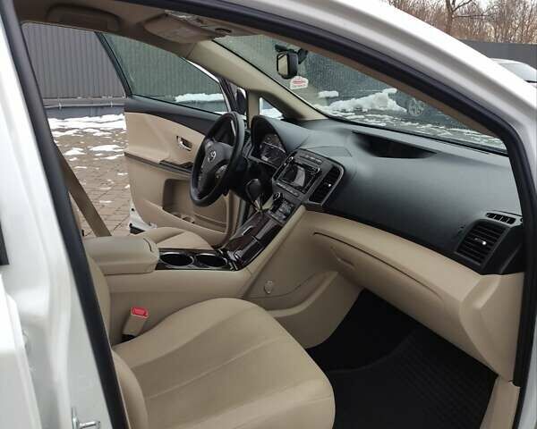 Белый Тойота Венза, объемом двигателя 2.67 л и пробегом 160 тыс. км за 13950 $, фото 35 на Automoto.ua