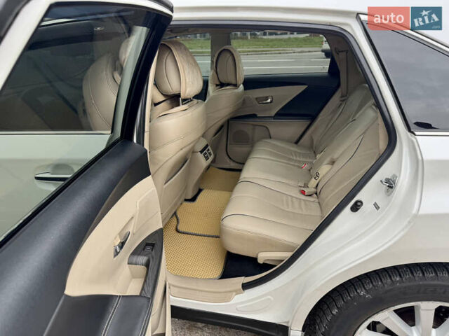 Білий Тойота Венза, об'ємом двигуна 3.46 л та пробігом 199 тис. км за 13500 $, фото 16 на Automoto.ua