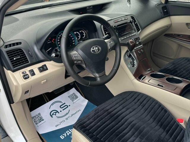 Білий Тойота Венза, об'ємом двигуна 2.7 л та пробігом 174 тис. км за 12500 $, фото 15 на Automoto.ua