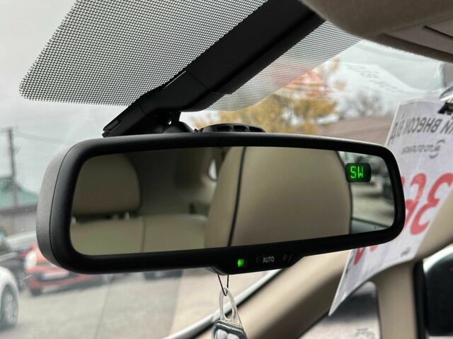 Білий Тойота Венза, об'ємом двигуна 2.7 л та пробігом 174 тис. км за 12500 $, фото 21 на Automoto.ua