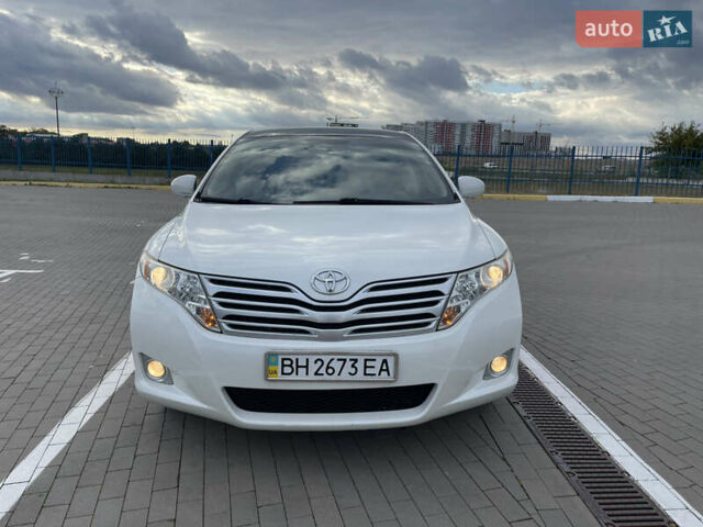 Тойота Венза 2010 в Одессе на Automoto.ua Белый Тойота Венза, объемом двигателя 2.69 л и пробегом 135 тыс. км за 14300 $, фото 5 на Automoto.ua