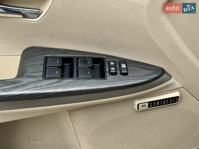 Білий Тойота Венза, об'ємом двигуна 3.46 л та пробігом 199 тис. км за 13500 $, фото 13 на Automoto.ua