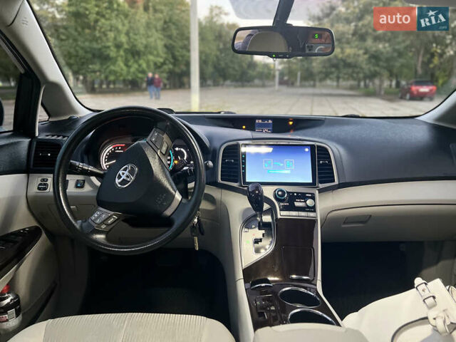 Белый Тойота Венза, объемом двигателя 2.7 л и пробегом 172 тыс. км за 12500 $, фото 16 на Automoto.ua