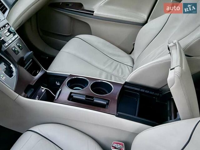Белый Тойота Венза, объемом двигателя 2.67 л и пробегом 173 тыс. км за 12200 $, фото 31 на Automoto.ua