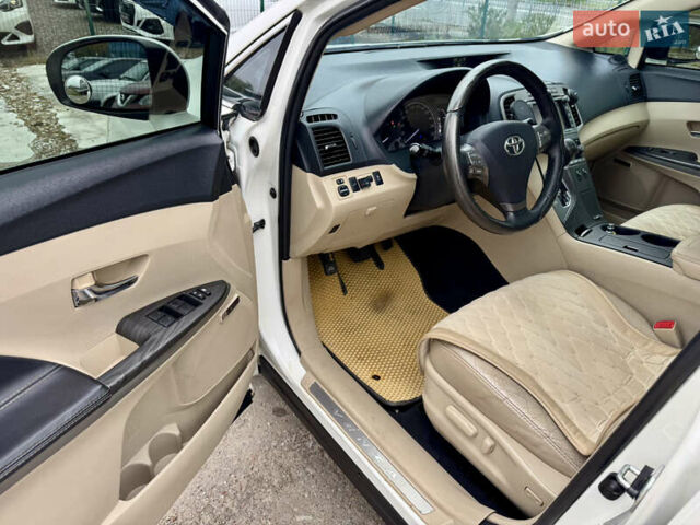 Білий Тойота Венза, об'ємом двигуна 3.46 л та пробігом 199 тис. км за 13500 $, фото 9 на Automoto.ua