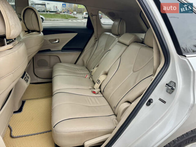 Білий Тойота Венза, об'ємом двигуна 3.46 л та пробігом 199 тис. км за 13500 $, фото 17 на Automoto.ua
