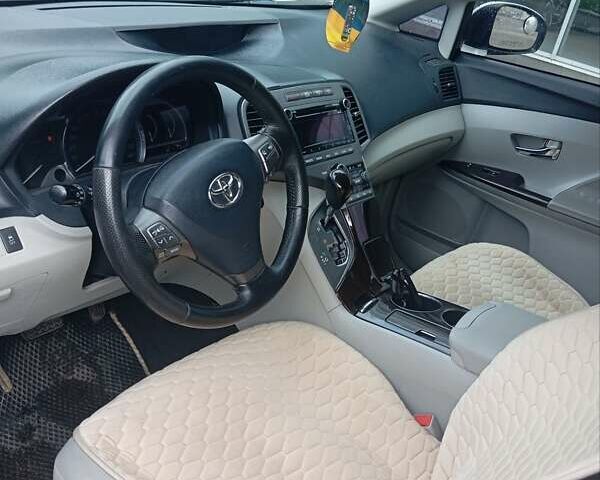 Белый Тойота Венза, объемом двигателя 2.7 л и пробегом 280 тыс. км за 12300 $, фото 7 на Automoto.ua
