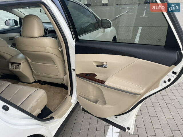 Тойота Венза 2010 в Одессе на Automoto.ua Белый Тойота Венза, объемом двигателя 2.69 л и пробегом 135 тыс. км за 14300 $, фото 27 на Automoto.ua