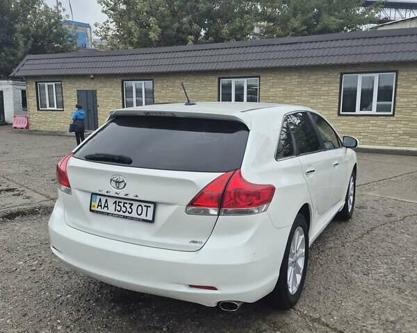 Белый Тойота Венза, объемом двигателя 2.7 л и пробегом 190 тыс. км за 13500 $, фото 8 на Automoto.ua
