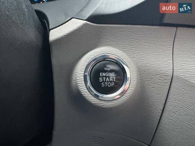 Белый Тойота Венза, объемом двигателя 3.46 л и пробегом 168 тыс. км за 16990 $, фото 21 на Automoto.ua