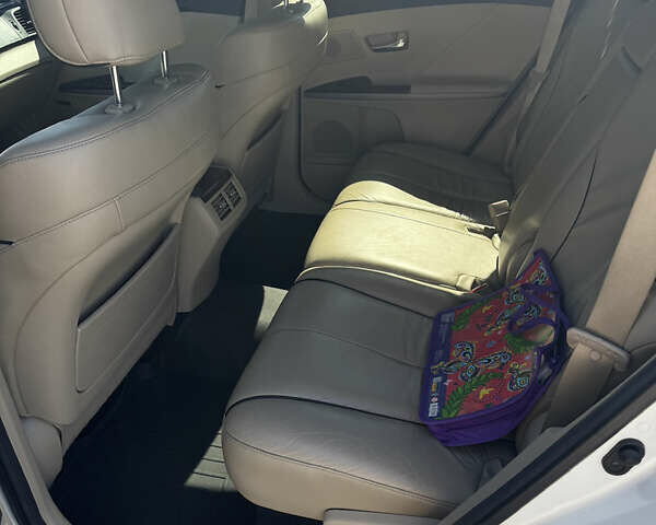 Тойота Венза 2011 в Киеве на Automoto.ua Белый Тойота Венза, объемом двигателя 2.67 л и пробегом 297 тыс. км за 12500 $, фото 13 на Automoto.ua