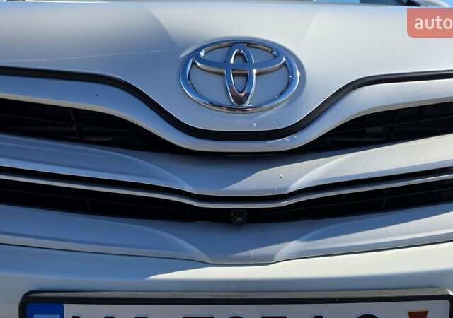 Белый Тойота Венза, объемом двигателя 3.5 л и пробегом 167 тыс. км за 16500 $, фото 12 на Automoto.ua