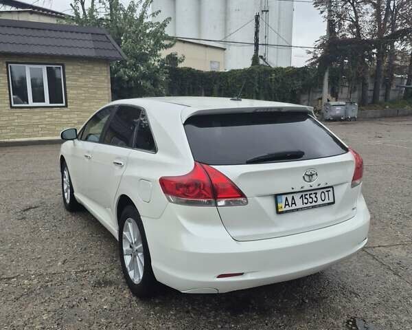 Белый Тойота Венза, объемом двигателя 2.7 л и пробегом 190 тыс. км за 13500 $, фото 6 на Automoto.ua