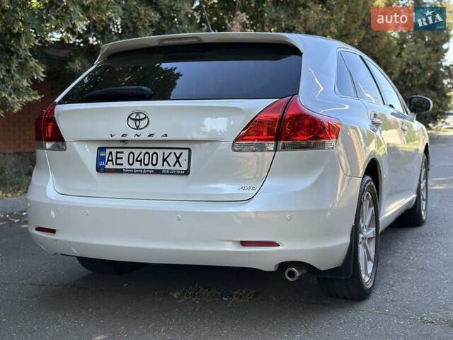 Белый Тойота Венза, объемом двигателя 2.69 л и пробегом 144 тыс. км за 12999 $, фото 16 на Automoto.ua