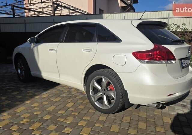 Белый Тойота Венза, объемом двигателя 3.5 л и пробегом 167 тыс. км за 16500 $, фото 1 на Automoto.ua