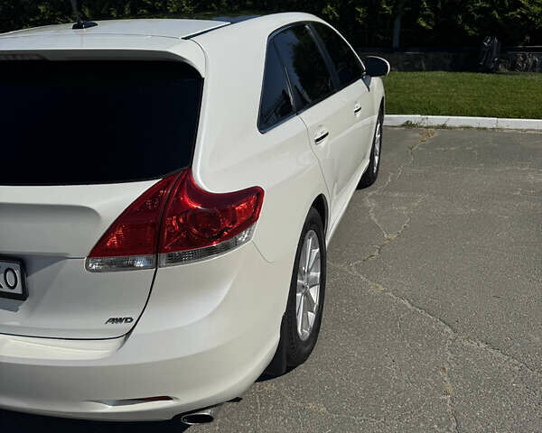 Тойота Венза 2011 в Киеве на Automoto.ua Белый Тойота Венза, объемом двигателя 2.67 л и пробегом 297 тыс. км за 12500 $, фото 6 на Automoto.ua