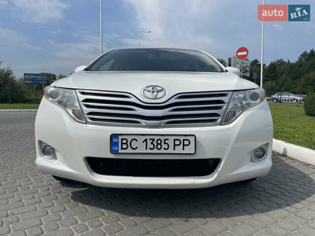 Белый Тойота Венза, объемом двигателя 2.67 л и пробегом 205 тыс. км за 14500 $, фото 1 на Automoto.ua