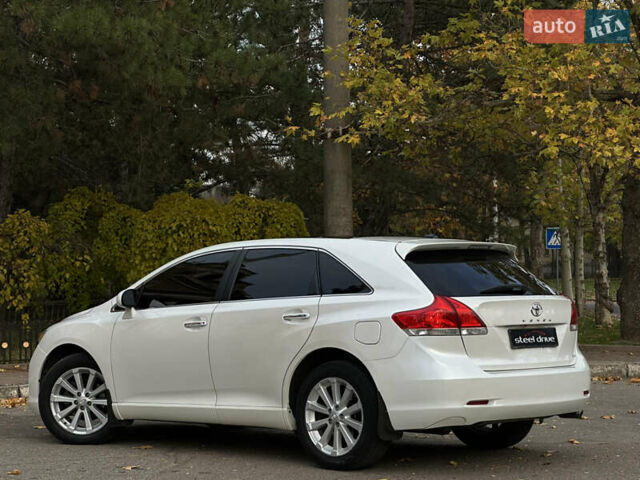Белый Тойота Венза, объемом двигателя 2.7 л и пробегом 145 тыс. км за 13499 $, фото 4 на Automoto.ua