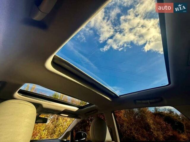 Белый Тойота Венза, объемом двигателя 2.67 л и пробегом 145 тыс. км за 12300 $, фото 11 на Automoto.ua