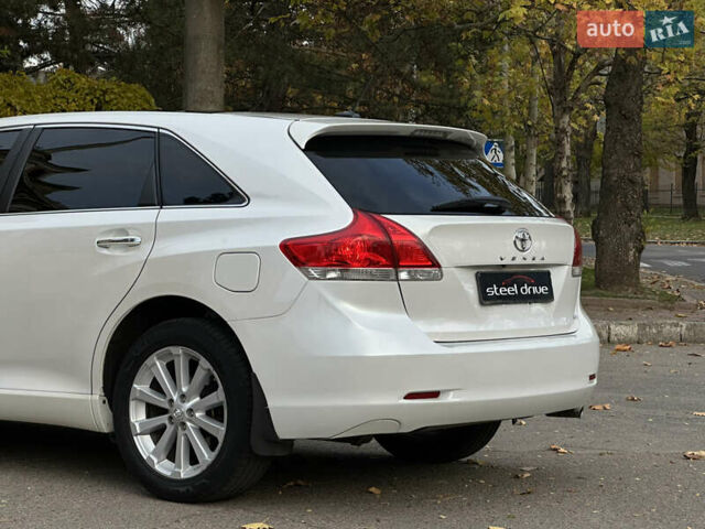 Белый Тойота Венза, объемом двигателя 2.7 л и пробегом 145 тыс. км за 13499 $, фото 5 на Automoto.ua