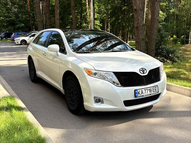 Білий Тойота Венза, об'ємом двигуна 3.5 л та пробігом 175 тис. км за 12950 $, фото 1 на Automoto.ua