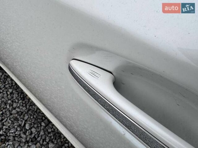 Белый Тойота Венза, объемом двигателя 3.46 л и пробегом 168 тыс. км за 16990 $, фото 29 на Automoto.ua