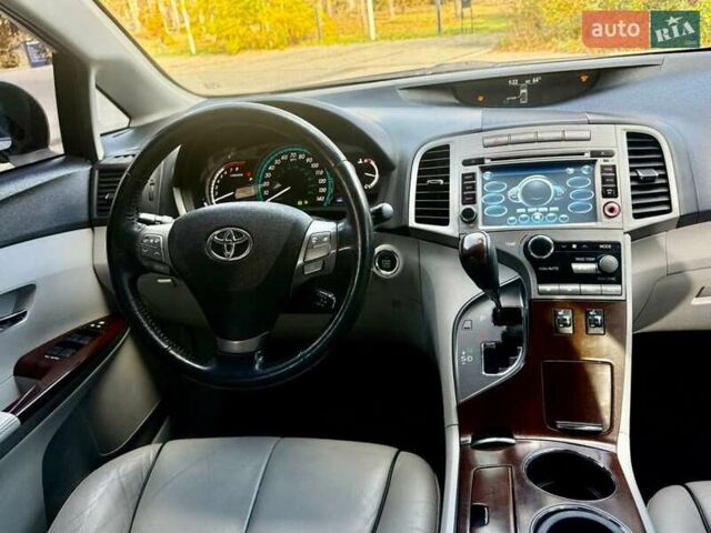 Белый Тойота Венза, объемом двигателя 2.67 л и пробегом 145 тыс. км за 12300 $, фото 9 на Automoto.ua