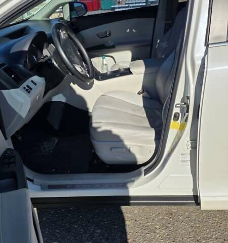 Белый Тойота Венза, объемом двигателя 3.5 л и пробегом 167 тыс. км за 16500 $, фото 20 на Automoto.ua