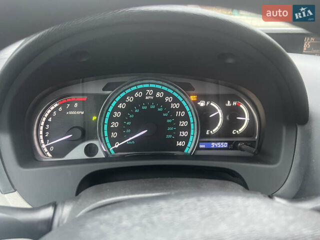 Белый Тойота Венза, объемом двигателя 2.67 л и пробегом 152 тыс. км за 12900 $, фото 9 на Automoto.ua
