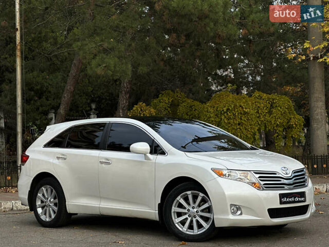 Белый Тойота Венза, объемом двигателя 2.7 л и пробегом 145 тыс. км за 13499 $, фото 10 на Automoto.ua