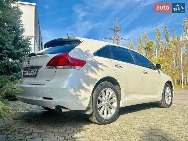 Белый Тойота Венза, объемом двигателя 2.67 л и пробегом 145 тыс. км за 12300 $, фото 4 на Automoto.ua