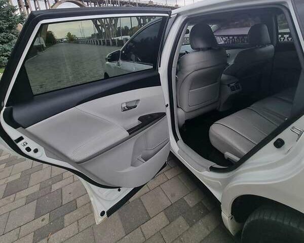 Білий Тойота Венза, об'ємом двигуна 2.67 л та пробігом 180 тис. км за 15500 $, фото 20 на Automoto.ua