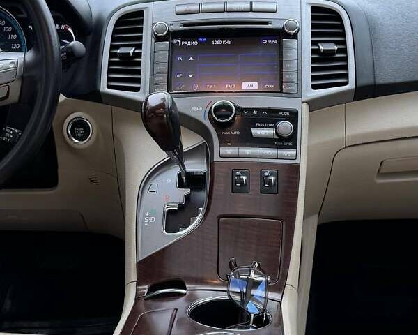 Белый Тойота Венза, объемом двигателя 2.67 л и пробегом 103 тыс. км за 16500 $, фото 9 на Automoto.ua