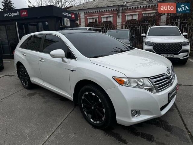 Білий Тойота Венза, об'ємом двигуна 2.7 л та пробігом 164 тис. км за 15690 $, фото 2 на Automoto.ua