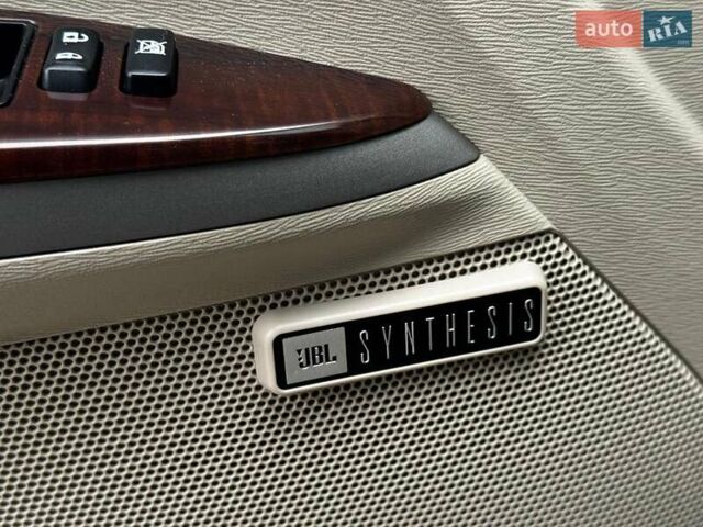 Білий Тойота Венза, об'ємом двигуна 2.7 л та пробігом 164 тис. км за 15690 $, фото 10 на Automoto.ua