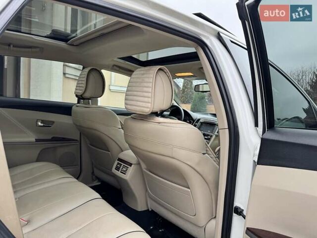 Белый Тойота Венза, объемом двигателя 2.67 л и пробегом 103 тыс. км за 16500 $, фото 8 на Automoto.ua