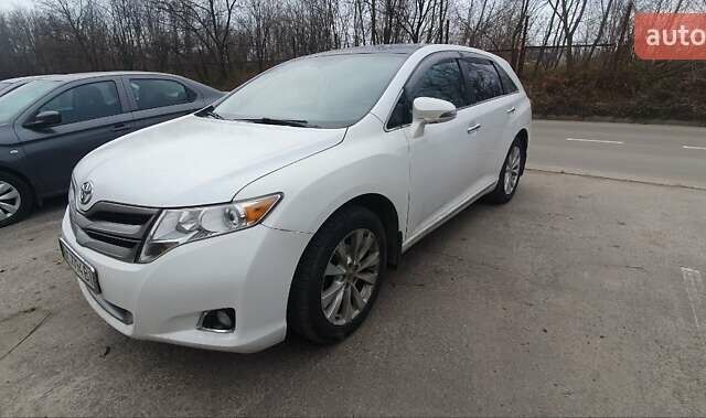 Білий Тойота Венза, об'ємом двигуна 2.7 л та пробігом 150 тис. км за 11000 $, фото 1 на Automoto.ua