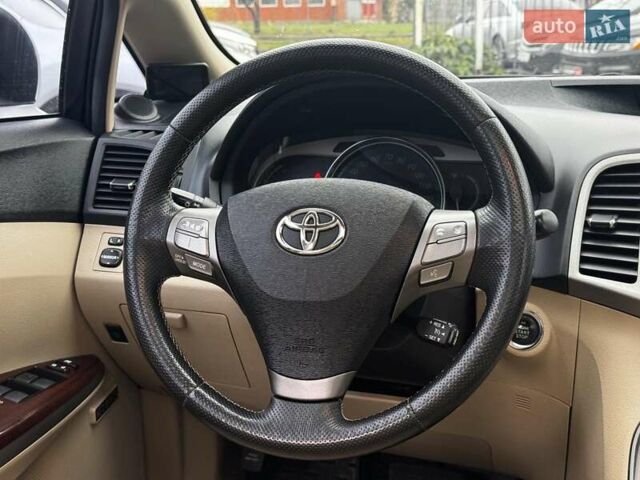 Білий Тойота Венза, об'ємом двигуна 2.7 л та пробігом 164 тис. км за 15690 $, фото 18 на Automoto.ua
