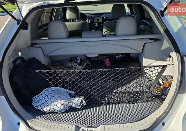 Белый Тойота Венза, объемом двигателя 3.5 л и пробегом 169 тыс. км за 17000 $, фото 13 на Automoto.ua