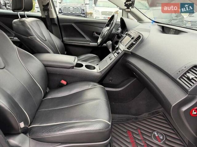 Белый Тойота Венза, объемом двигателя 2.67 л и пробегом 118 тыс. км за 17700 $, фото 22 на Automoto.ua