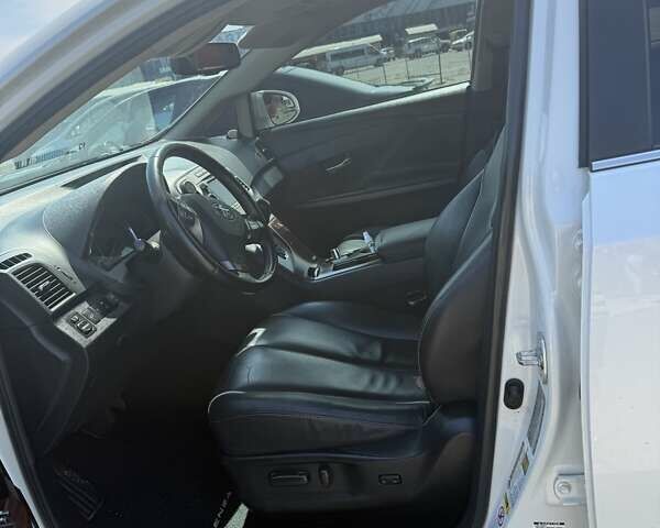 Белый Тойота Венза, объемом двигателя 2.7 л и пробегом 115 тыс. км за 15977 $, фото 5 на Automoto.ua