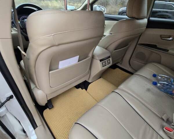 Білий Тойота Венза, об'ємом двигуна 2.67 л та пробігом 120 тис. км за 17300 $, фото 19 на Automoto.ua